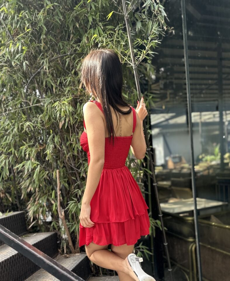 Fermuarsız Etek Ucu Fırfırlı Saten Elbise